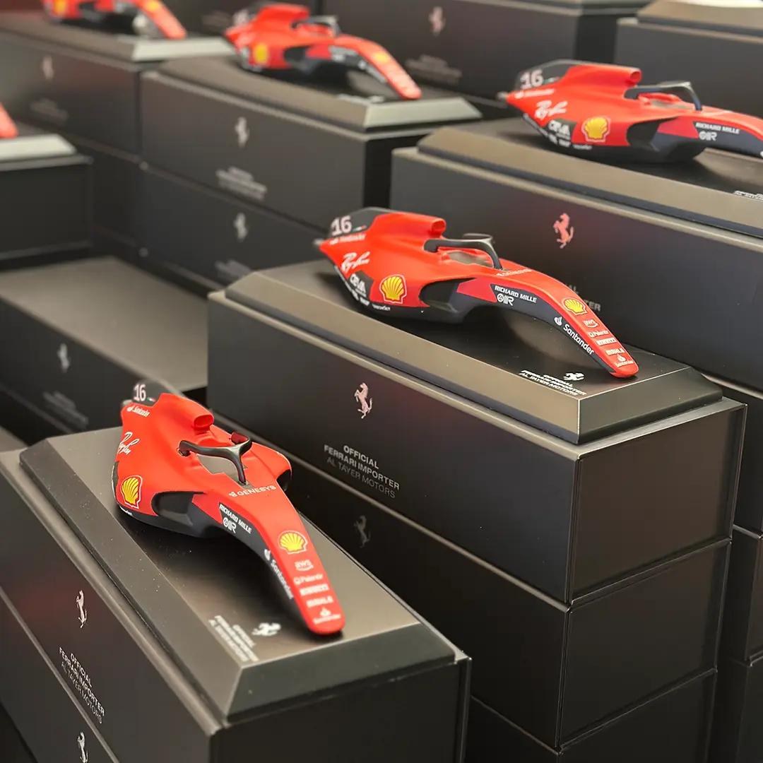 AnyConv.com__miniferrari_